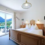 Guest house Sportpension 3*